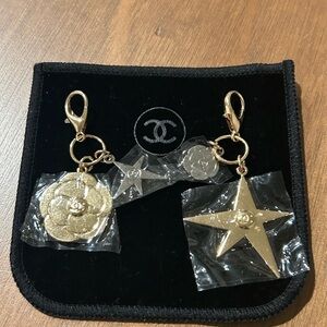CHANEL Gold Camellia and Star Charm Key Holder